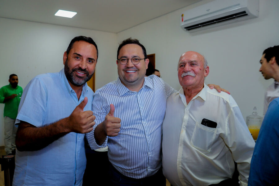 Imagem 21-10-2024-Encontro-como-os-prefeitos-as-eleitos-e-reeleitos-PSDB-PSB-tarde-147